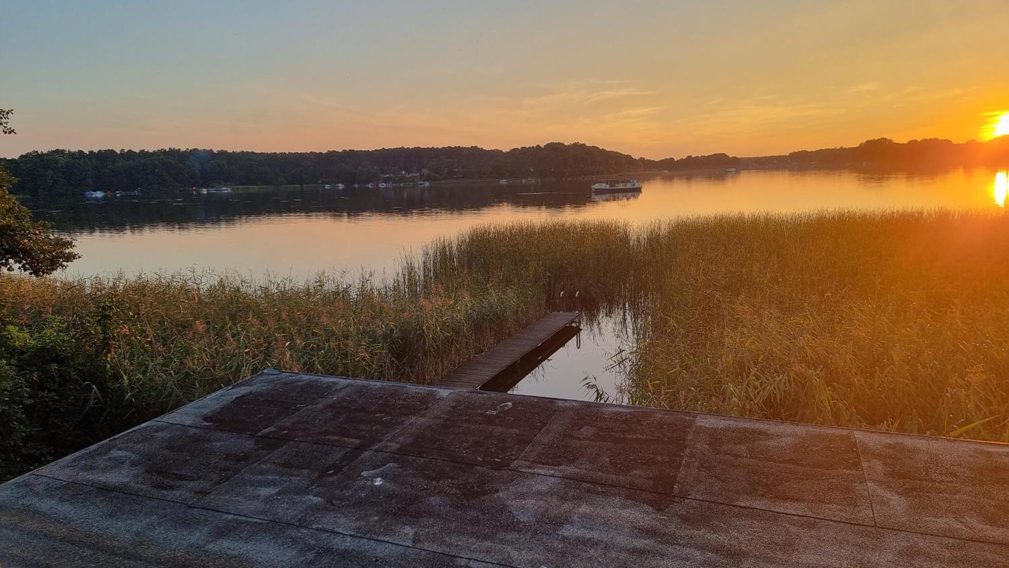 Grosszerlang Mecklenburgische Seenplatte - Fh Mit Optionalem Steg Und Ruderboot מראה חיצוני תמונה